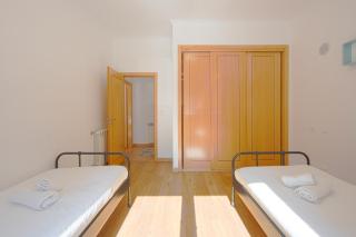 Modern Lisbon Apartment by Homing - Odivelas - 1