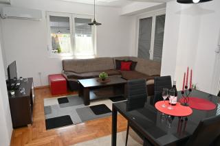 Bro's Apartment - Ohrid - 0