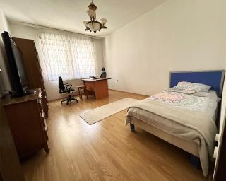 Center of Prishtina - Spacious Apartment - 1