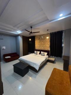 Bal Krishna Residency - - 0