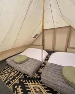Little Brook Glamping - Salfords - 3