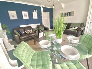 Clarence Rd, Bilston, WV14 - Bilston - 8