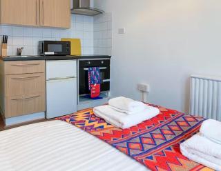 Sleeps2-FreeParking-ContactlessCheckIn-Glastonbury - Glastonbury - 5