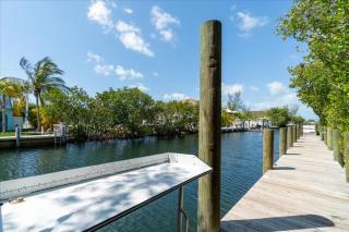 Blue Bungalow New Listing Canal Front Dock Pool - Marathon - 7