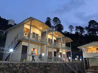 Shivalik Dharohar ,barkot - - 0