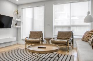 One bedroom on 17 ave Stylish DT Views w Free Parking - Calgary - 7