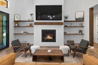 Old Grove Retreat in Suncadia- Gourmet Kitchen, Hot Tub, BBQ, Firepit, Outdoor Seating, Smart TVs, Hi-speed Wi-Fi - 9