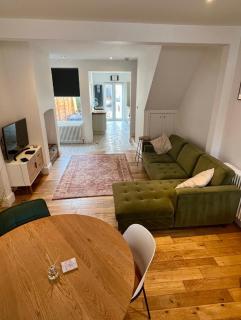 Best4Location - Nottingham - 7