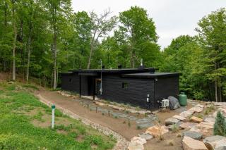 Forest Refuge - Fire - HotTub - Tremblant 15 min - La Conception - 3