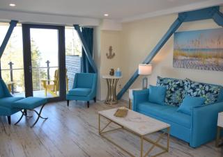 The Sands Hotel - Sauble Beach - 6