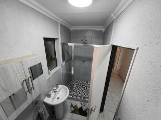 Azrisi Apartments - Kempton Park - 9