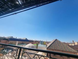 amazing home and amazing rooftop - 0