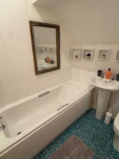 Cosy 2BR Flat at Cowley Court, Parking and WiFi - Saint Helens - 5