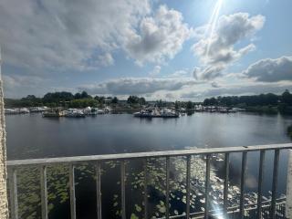 Scenic River Shannon Three bedroom house - Carrick on Shannon - 9