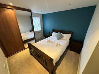 Riverside Retreat - Belfast - 8