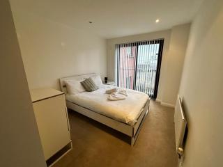 Riverside Retreat - Belfast - 7