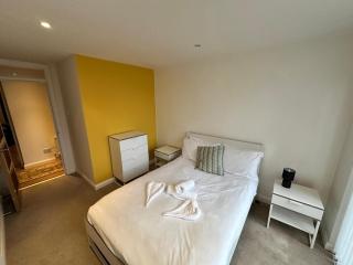 Riverside Retreat - Belfast - 5