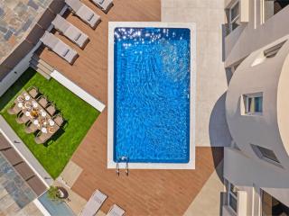 7 Minutes from City Centre - Luxury 6BR Villa - Città di Rodi - 9