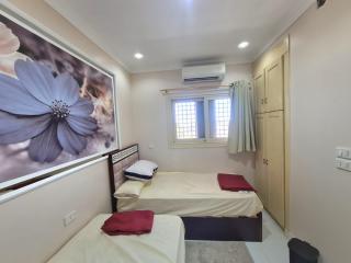 Marina 2 luxury Chalet Sea View Alamein 3 bedrooms - El Alamein - 2