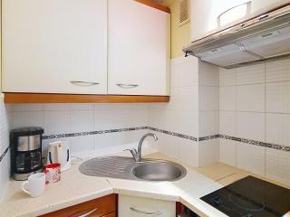 Appartement lumineux au centre, balcon, proche pistes et commerces - FR-1-344-946 - Les Menuires - 2