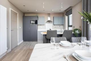 Skyline Serenity I Exquisite 3 Bedroom Ultra I Luxury Penthouse I Long Stay - Belfast - 4