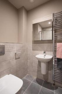 Skyline Serenity I Exquisite 3 Bedroom Ultra I Luxury Penthouse I Long Stay - Belfast - 1