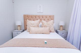 3bd home with Starlink WiFi , pool, near CBD & Airport - Joverega - 3