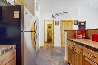 Sweet Retreat - Taos Ski Valley - 2