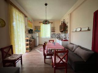 Almadovarhouse - Makhinjauri - 1