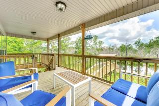 Canal-Front Abode with Private Dock in Bay St Louis - Shoreline Park - 0