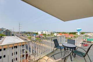 Steps to Beach Ocean City Getaway with Pool Access! - 9