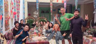 Ella International Hostel Kashgar - Near Ancient City - Shuttle & Private Car Service - Local & Cross-border Travel Arrangements - Bar & Café - Group Meals & Party Events - Luggage Storage - 4