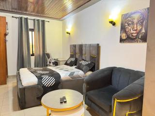 Mba Home - Douala - 0