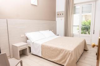 Hotel Gaudia - 3
