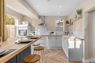 4 Bed Colman Road - Earlham - 0