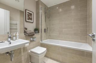 Belfast City Centre, Sleeps 6 I Long Stay - Belfast - 3
