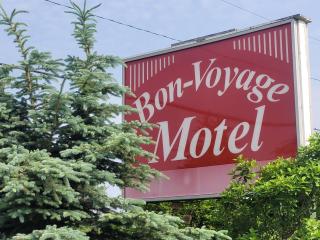Bon-Voyage Motel - Whitby - 2