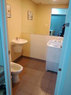 Apaws Crib 1 Bedroom Beside Pool Condo Unit - Cagayan de Oro - 4