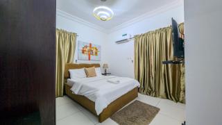 2 Bedroom at Lekki Phase 1 by Unik Triple E - Lagos - 6