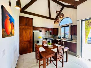 Tiny Home Villa - T4 - San Diego - 7