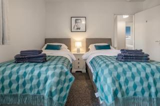 4 bedroom Pitchford - Earlham - 9