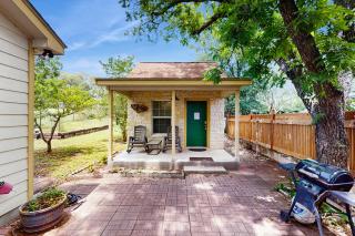 Sip & Stay - Fredericksburg - 6