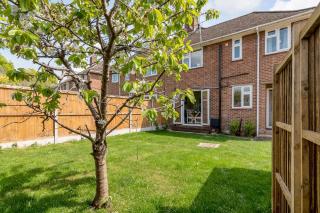 4 bedroom Pitchford - Earlham - 6