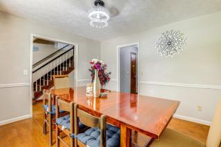 Group Getaway Spacious Home in Stone Mountain! - Stone Mountain - 2