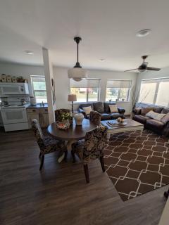 Maple Suites - Clearwater - 2