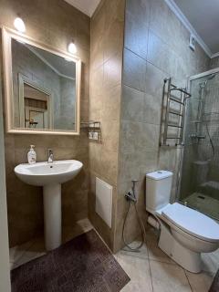 Downtown View Residence - Almaty - 8