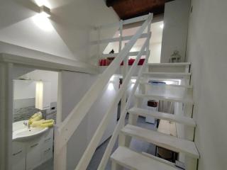 The Cordari House - Syracuse - 2