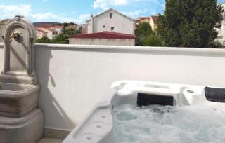 1 Bedroom Nice Apartment In Vodice - Vodice - 9