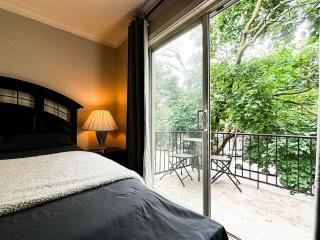 Entire Apartment near Downtown Montréal & Trudeau YUL Airport - Montréal - 8