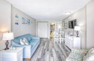 Bright & Airy 1 BR Oceanfront Condo! Landmark 844 - Myrtle Beach - 5
